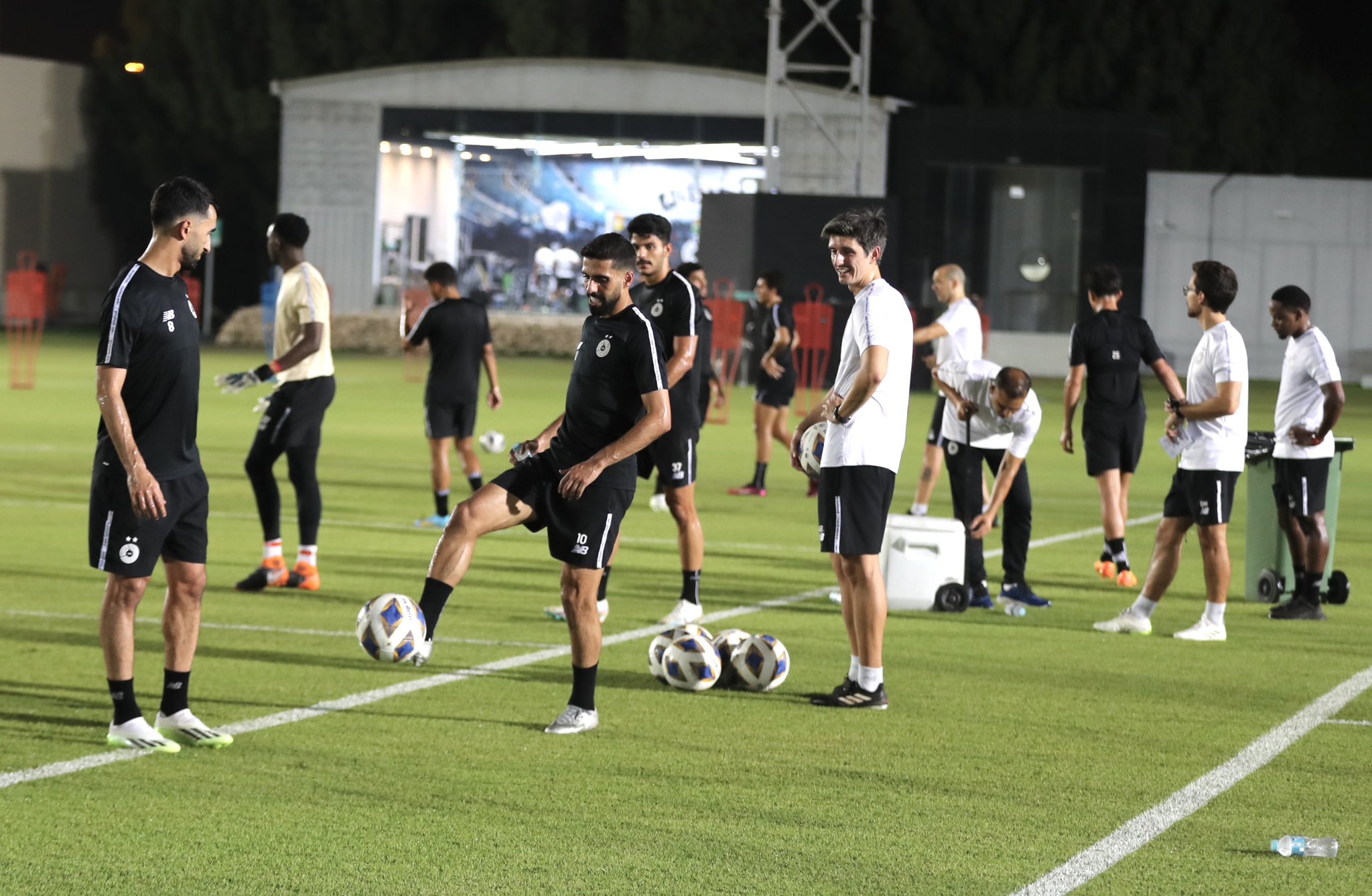 Holders Al Hilal Trounce Al Duhail To Reach AFC Champions League